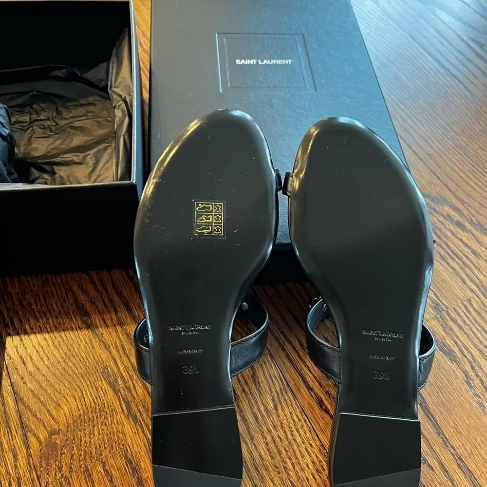 Saint Laurent Women's Black Sandals - Picture 5 of 9